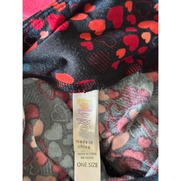 LuLaRoe Womens Leggings‎ OS Black Blue Red Hearts Print Valentines - Picture 3 of 4